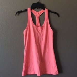 Lululemon tank